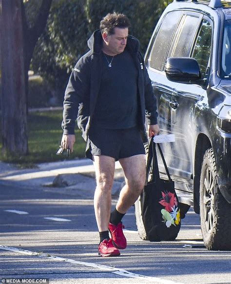 Karl Wears Short Shorts Today Host Karl Stefanovic Shows Off His Trim
