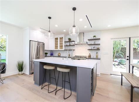 European kitchen cabinets los angeles county, ca. Pacific Palisades/ Two tone shaker - Modern - Kitchen ...