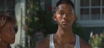 Director roland emmerich 's original film, released in 1996, established smith as a legitimate blockbuster star and helped earn him the nickname mr. Vivica a fox independence day will smith GIF on GIFER - by ...