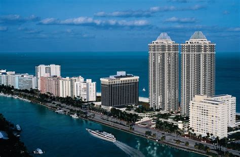 Miami Beach Wallpapers And Screensavers Wallpapersafari