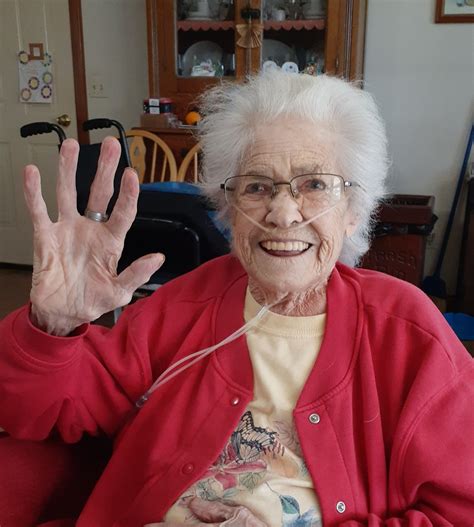 Theresa Lewis Obituary - Huntington, IN