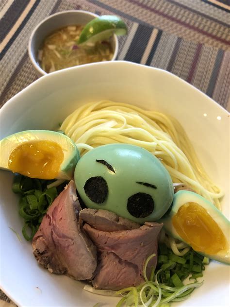 The baby yoda phenomenon keeps getting bigger and bigger, with celebrities now creating their own memes of the adorable character from the mandalorian. christmas eve with colonel sanders who doesn't like that old holiday tradition of listening to carols while unwrapping presents christmas. I decided to make baby Yoda some bone broth for Christmas ...
