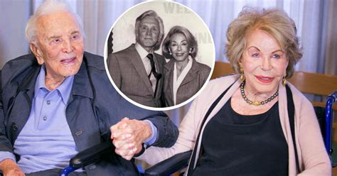 Kirk Douglas Com 102 Anos De Idade E Sua Esposa Com 100 Compartilham