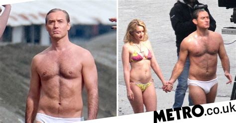 Jude Law Takes A Stroll In Speedos On Venice Beach With Ludivine Sagnier Metro News