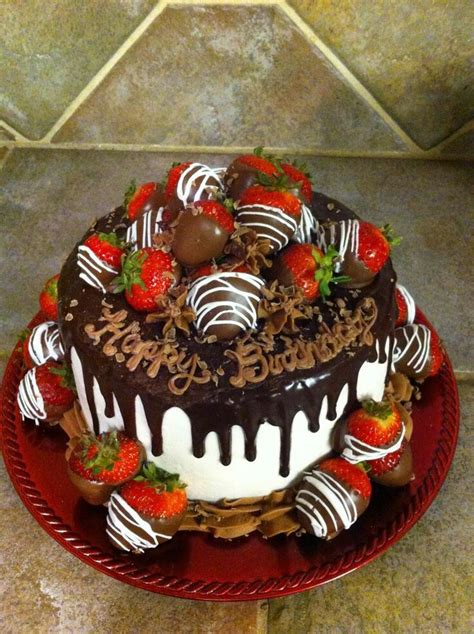 Share the best gifs now >>>. Happy Birthday Images | Strawberry cakes, Chocolate birthday cake for men, Strawberry birthday cake