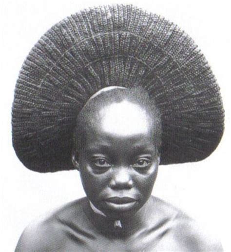 Nasara One Of The Wives Of Akenge With Typical Fan Shaped Style Of The