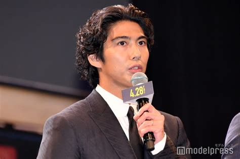 賀来賢人、独立9ヶ月で近況語る「今年は近年稀に見るくらいの作品数、労働時間になりそう」 モデルプレス