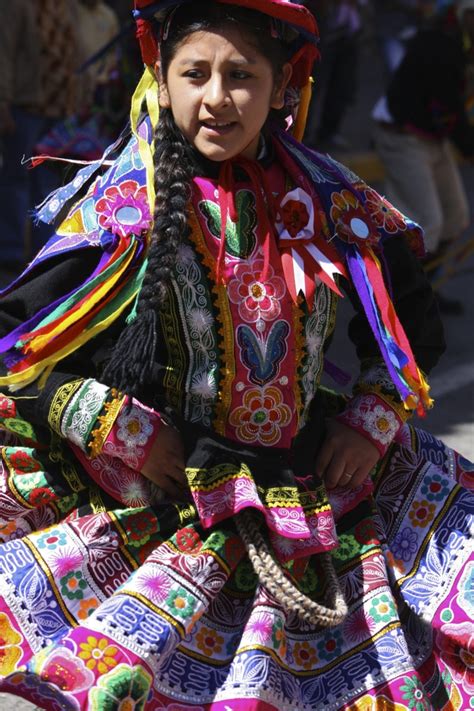 Traditional Peruvian Dress Fashion Peruvian Clothing Traditional