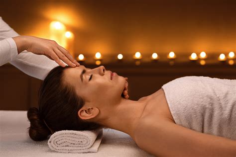Sports Massage Deep Tissue Massage Swedish Hot Stone Cupping Massage