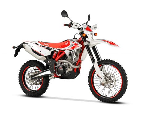 Do 2 stroke motorcycles make good street bikes? 2019 Beta Off-Road 2-Stroke & 4-Stroke Motorcycles: First Look
