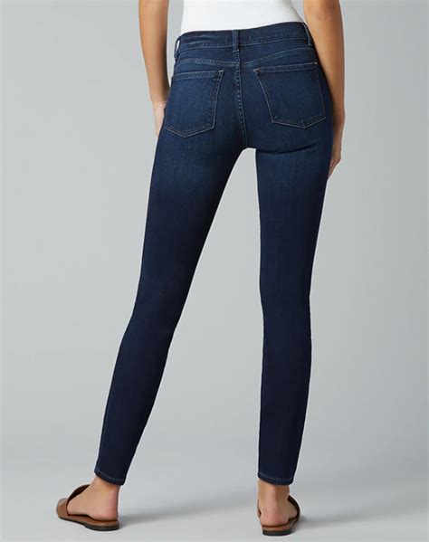 The 14 Best Jeans For Flat Butts That Wont Sag Purewow