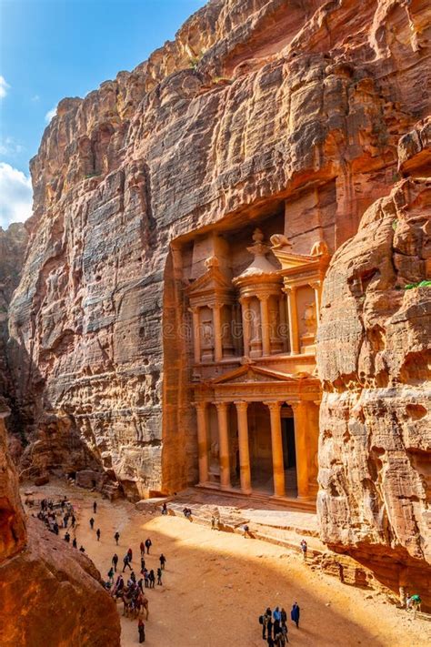 Urn Tomb At Petra Jordan Editorial Photography Image Of Facade