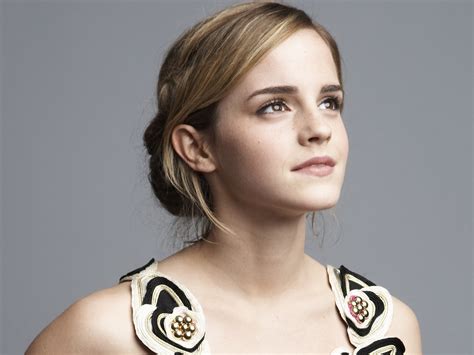 Emma Watson Beautiful Girl Wallpaper High Definition High Quality Widescreen