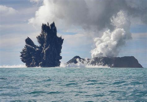 Tonga Volcanic Eruption Temporarily Increases Global Temperature Over 1