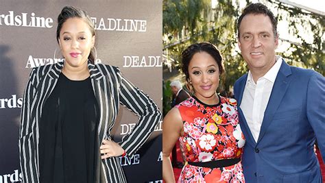tia mowry reacts sister tamera s niece died in thousand oaks shooting hollywood life