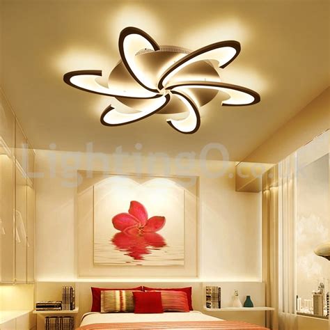 It has a vintage design which is suitable for living room, workshop, restaurant or art gallery. Cheap 6 Bulbs Modern Flush Mount Ceiling Lights Living ...