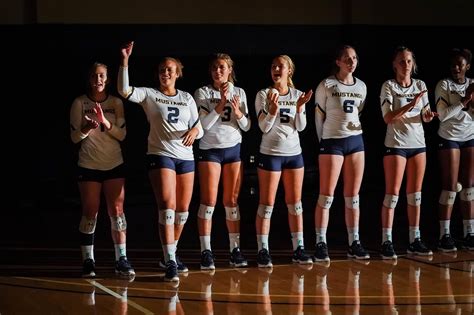 Mustang Womens Volleyball Team Sets 2018 Schedule 07
