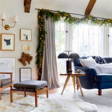 Holiday Living Room Living Room Decor Holiday Decorating Decorating