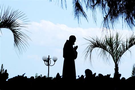 Padre Pio And The Order Of Friars Minor Capuchin Holyart Us