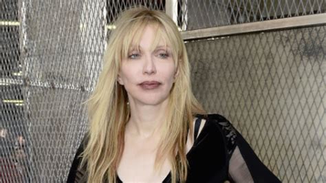 Courtney Love Disses Plastic Surgery Reveals She Went To Great Lengths To Lose Weight