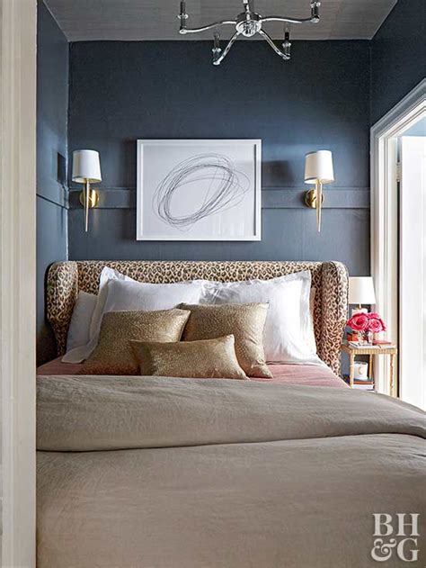 Master bedroom is for the persons who head the household. Beautiful Navy Blue Bedrooms to Inspire Your Master Suite