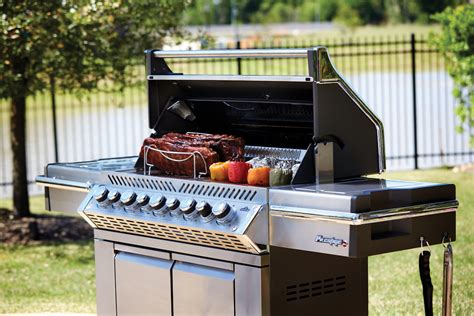 Modern propane carries a wide variety of bbq gas grills at affordable pricing with quick and personable service. Prestige PRO 665 Propane Gas Grill with Infrared Rear and ...