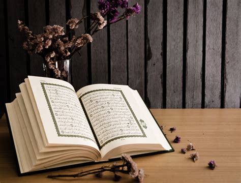 Video ini merupakan salah satu rangkaian dari 4 video yang akan sedikit menjelaskan mengenai buku kaidah tafsir karya m. Yuk Kenali Metode Tafsir bil Ra'yi, Penafsiran Al-Qur'an ...