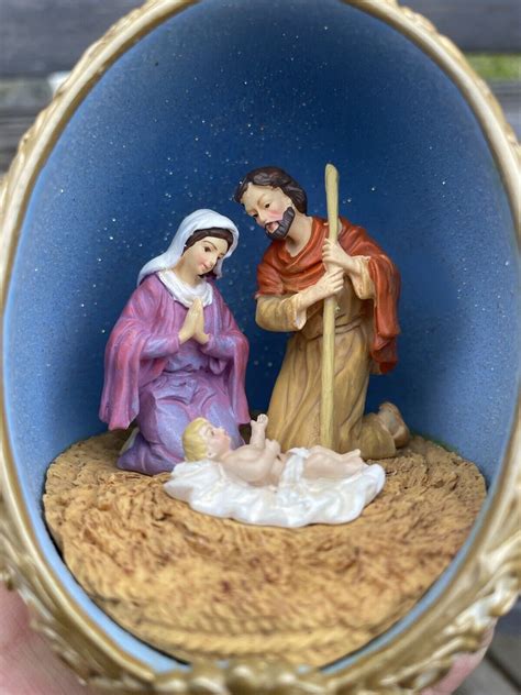 Avon Holiday Treasures Nativity Egg Ebay