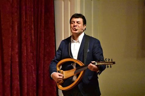 Ünlü sanatçı coşkun sabah'la türkiye eski güzeli ceyda sabah'ın 19 yıllık evlilikleri geçtiğimiz aylarda bitmişti. Coşkun Sabah'ın eski eşi Ceyda Sabah yanlış evi basmış ...