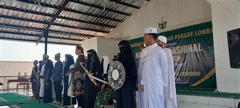 Lomba Fashion Show Dengan Tema Tokoh Tokoh Islam Pondok Pesantren