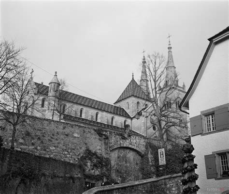 『家売るオンナ』（いえうるオンナ）は、2016年7月13日から9月14日まで日本テレビ系「水曜ドラマ」枠で放送された日本のテレビドラマである。主演は北川景子。日本での放送の1時間後に「your home is my business」のタイトルで香港、フィリピン、タイ、インドネシア、カンボジアで、1. 夢占いで家の意味や解釈は？過去を表します。 - 花すみれ