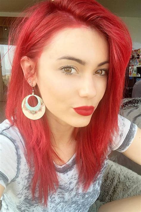 Cherry Red Hair Is Taking Off And Heres How To Wear It Glamour Uk