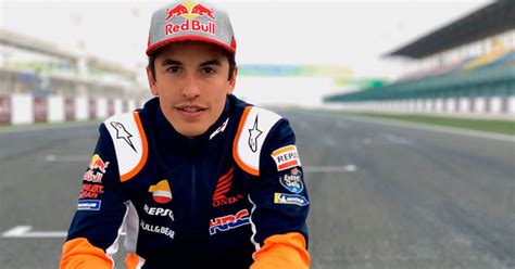 Two years ago marc márquez explained to us the design of the special 'signature helmet' he will use this weekend again! Marc Márquez: "¿No ganar con otra fábrica? No me importa ...