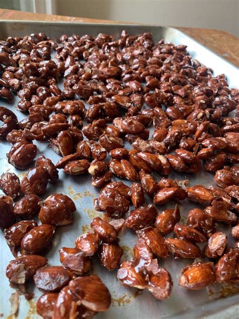 Spiced Roasted Almonds 99easyrecipes