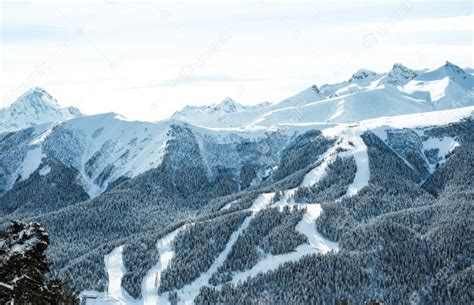 Premium Photo Snow Capped Caucasus Mountains In Winter