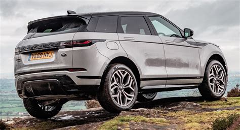 Range Rover Evoque Is The First Premium Compact Suv To Pass 2020 Rde2