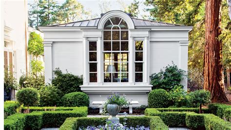A Colonial Revival Residence In California Provides The Perfect