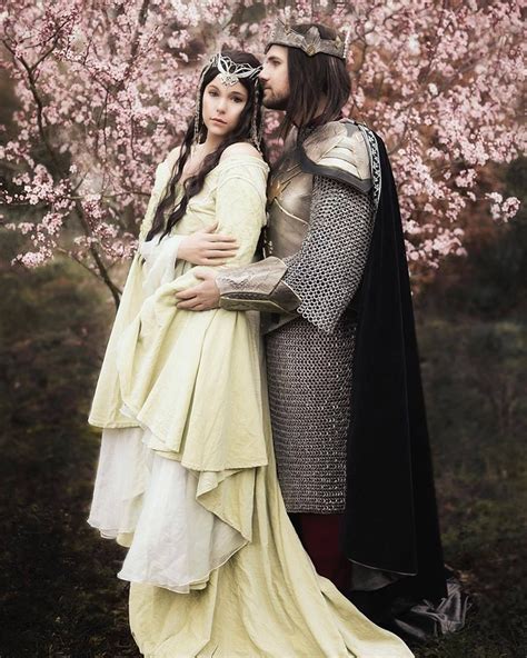 couples cosplay cosplay diy best cosplay cosplay costumes awesome cosplay gandalf aragorn