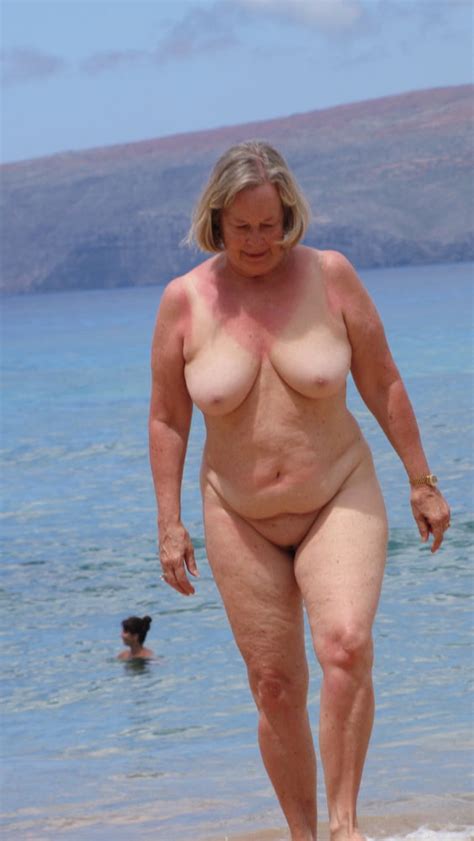 grannies at the beach 29 pics xhamster