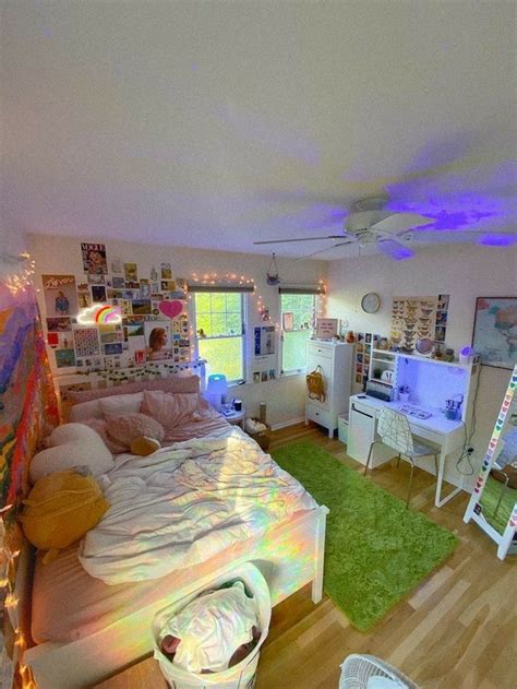 For some ideas, i'm also going to provide a few examples to give you inspiration and / or share my personal, detailed take on the idea ( because i'm going to try these. indie room decor in 2020 | Indie room, Dreamy room, Chill room