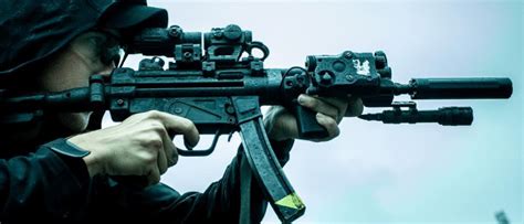 5 Best Mp5 Optics Holographic And Reflex Sights For Fast Cqb Shooting