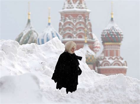 Moscow Buried In Record Snowfall Abc News