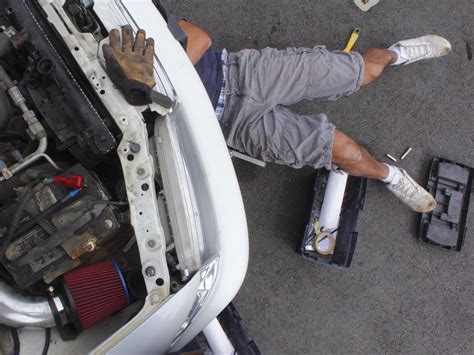 7 Easy Car Maintenance Jobs Your Can Do Yourself