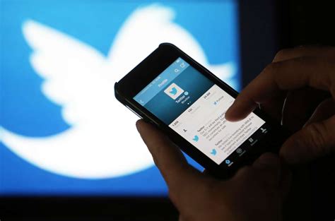 Twitter Admits To Revealing Location Of Users Without Permission India TV