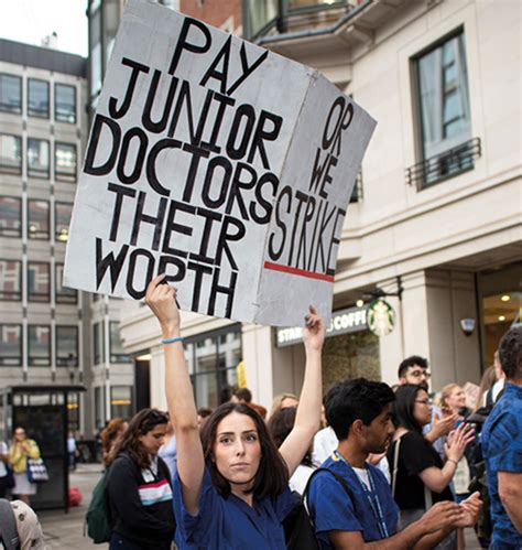 Tens Of Thousands Of Junior Doctors In England Begin Three Day Strike