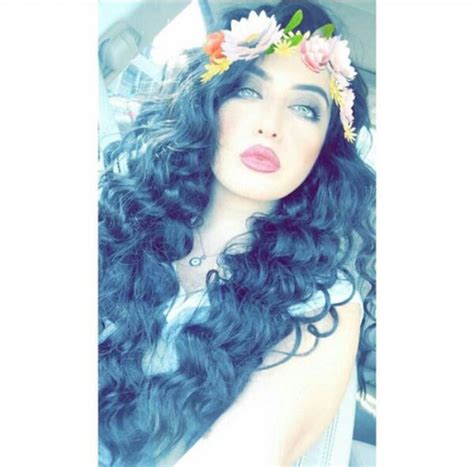 يمكنك الوصول إلى أي حساب سناب شات عن بعد من خلال تحديد رقم الهاتف: بنات سناب , اجمل صور السناب شات - احساس ناعم