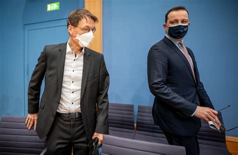 Früher ging er einfach als kauz durch. Corona-Pandemie: Lauterbach und Spahn warnen vor Osterurlaub