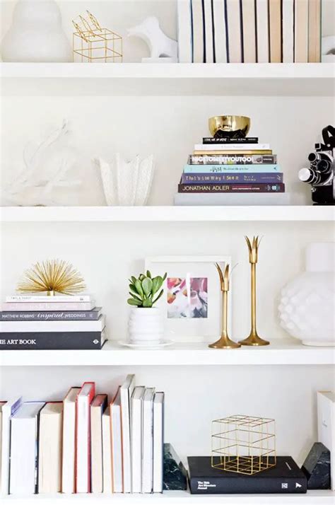 Bookshelf Styling Tips Ideas And Inspiration 31 Decoratoo