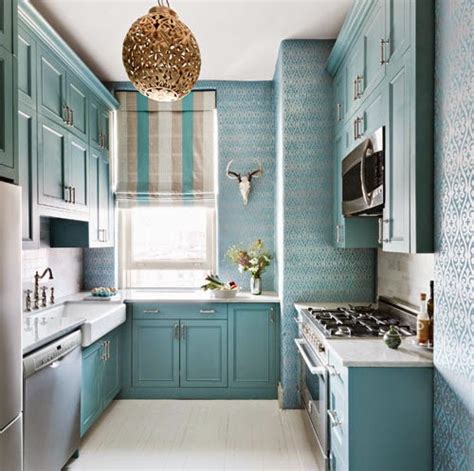 Bagaimana bentuk rumah anda, bagaimana agar rumah minimalis anda terlihat kombinasikan warna cat rumah minimalis yang cerah dengan warna yang tidak terlalu gelap. 50 Ide Desain Interior Dapur Minimalis Warna Biru Bergaya ...