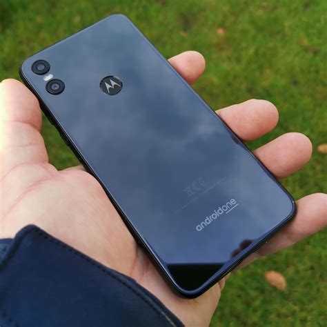 Review Motorola One Android One Smartphone Gadgetgearnl